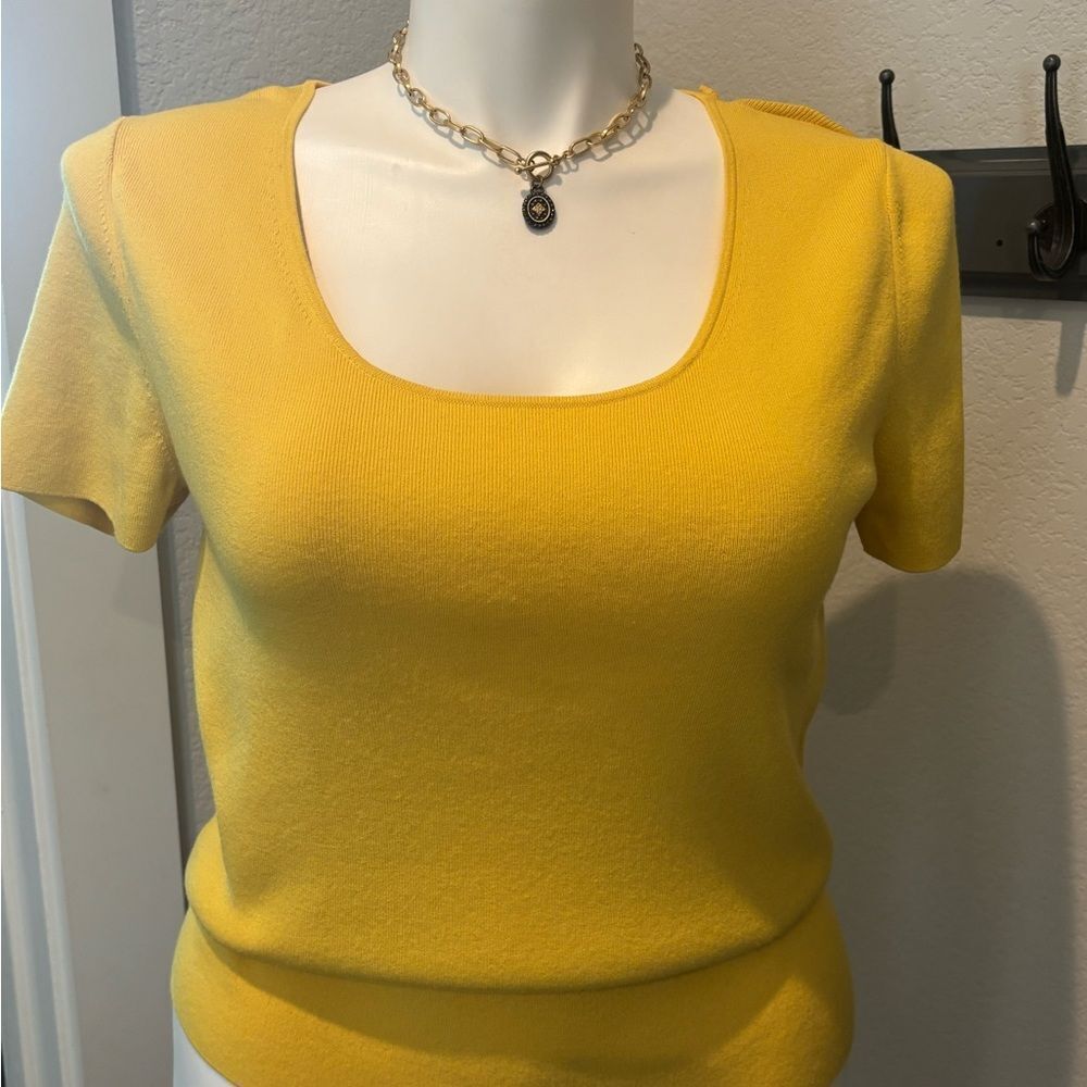 Lafayette 148 New York Sunny Yellow Knit Short Sleeve Sweater/Top